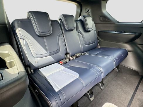 New 2026 INFINITI QX80 4WD w/ Sport Exterior Package image 29