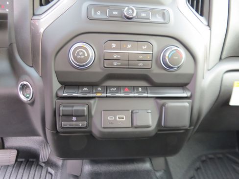 New 2025 Chevrolet Silverado 1500 W/T w/ WT Value Package image 36