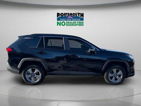 Used 2024 Toyota RAV4 XLE AWD/4WD image 6