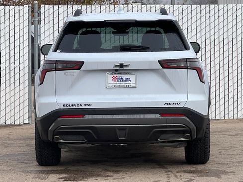 New 2026 Chevrolet Equinox ACTIV image 5