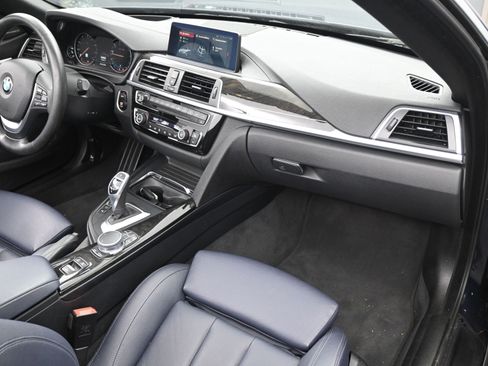 Used 2018 BMW 430i Convertible image 10