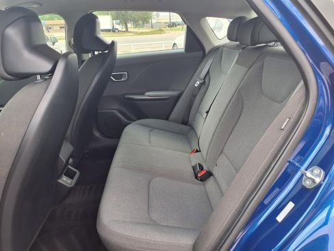 Used 2025 Kia K4 LXS image 18