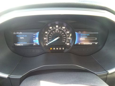 Used 2021 Ford Edge SEL image 15