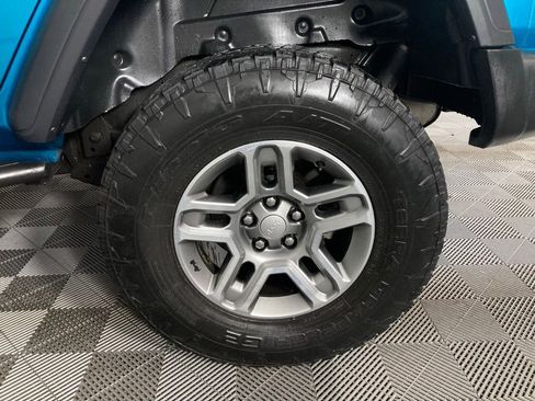 Used 2019 Jeep Wrangler Unlimited Sport S image 23