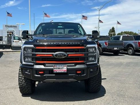 New 2025 Ford F250 Lariat w/ Lariat Ultimate Package image 9