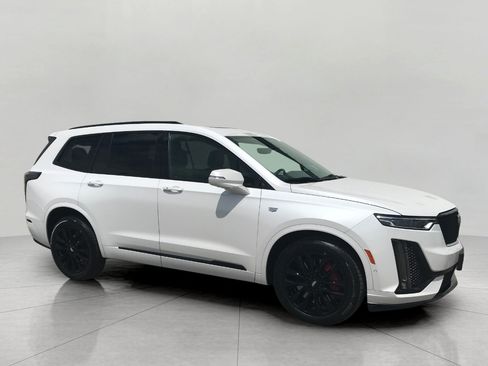Used 2024 Cadillac XT6 Sport w/ LPO, Onyx Lite Package AWD/4WD image 41