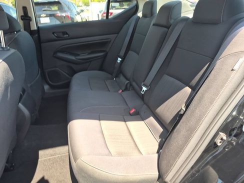 Used 2025 Nissan Altima 2.5 SV AWD/4WD image 28