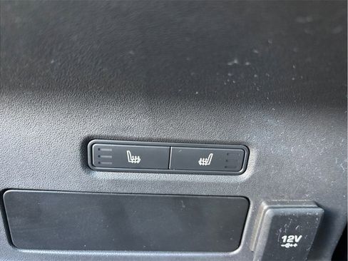 Used 2019 Land Rover Range Rover Velar R-Dynamic SE image 42