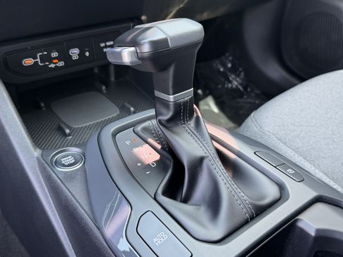 Certified 2025 Kia K4 EX FWD image 22