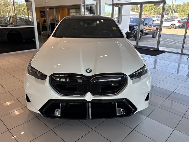 Used 2026 BMW M5 w/ Carbon Package AWD/4WD image 6