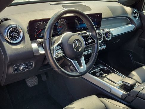 Certified 2022 Mercedes-Benz GLB 250 image 20