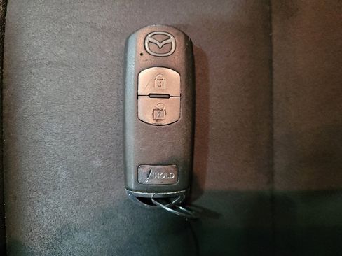 Used 2017 MAZDA CX-5 Touring image 32