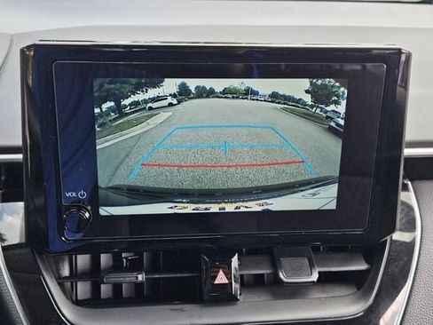 Used 2026 Toyota Corolla LE FWD image 23