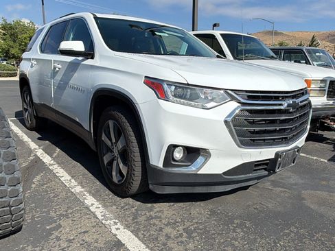 Used 2018 Chevrolet Traverse LT AWD/4WD image 1