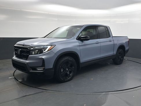 Used 2026 Honda Ridgeline Black Edition image 8