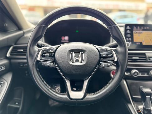 Used 2018 Honda Accord EX-L image 17