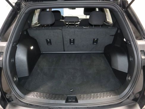 Used 2025 Chevrolet Equinox LT AWD/4WD image 14