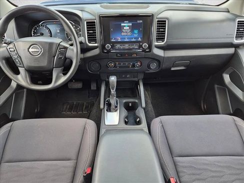 Used 2023 Nissan Frontier SV RWD image 17