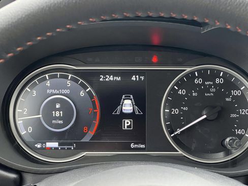 New 2025 Nissan Versa SR image 16