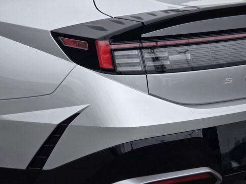 New 2025 Hyundai Sonata SEL image 11