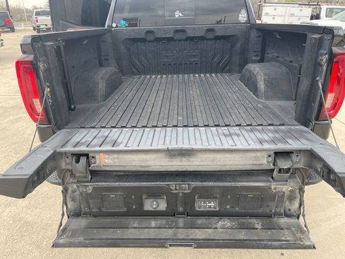 Used 2022 GMC Sierra 1500 Denali w/ Denali Carbonpro Edition image 24