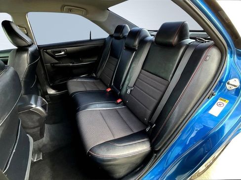 Used 2017 Toyota Camry SE image 26