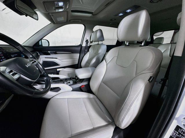 Certified 2023 Kia Telluride S w/ S Sunroof Package AWD/4WD image 21