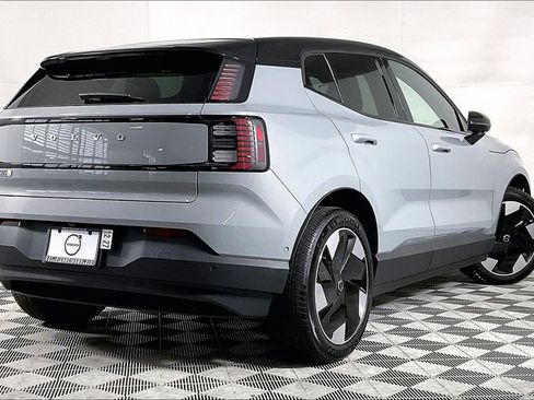 New 2026 Volvo EX30 Ultra w/ Climate Package image 2