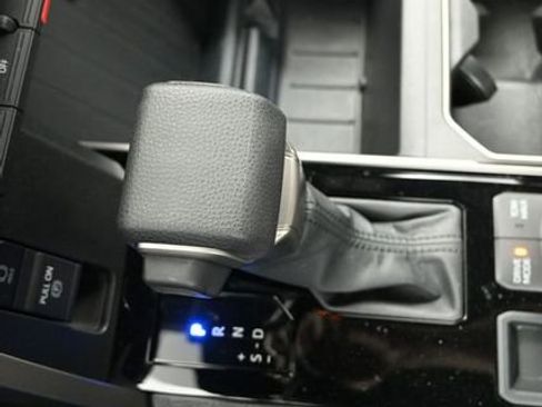 Used 2025 Toyota Tundra SR5 w/ SR5 Convenience Package image 20