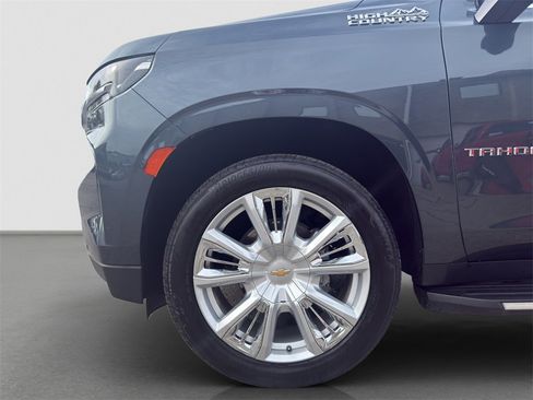 Used 2021 Chevrolet Tahoe High Country image 5
