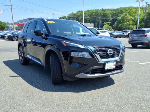 Certified 2023 Nissan Rogue SL w/ SL Premium Package AWD/4WD image 3