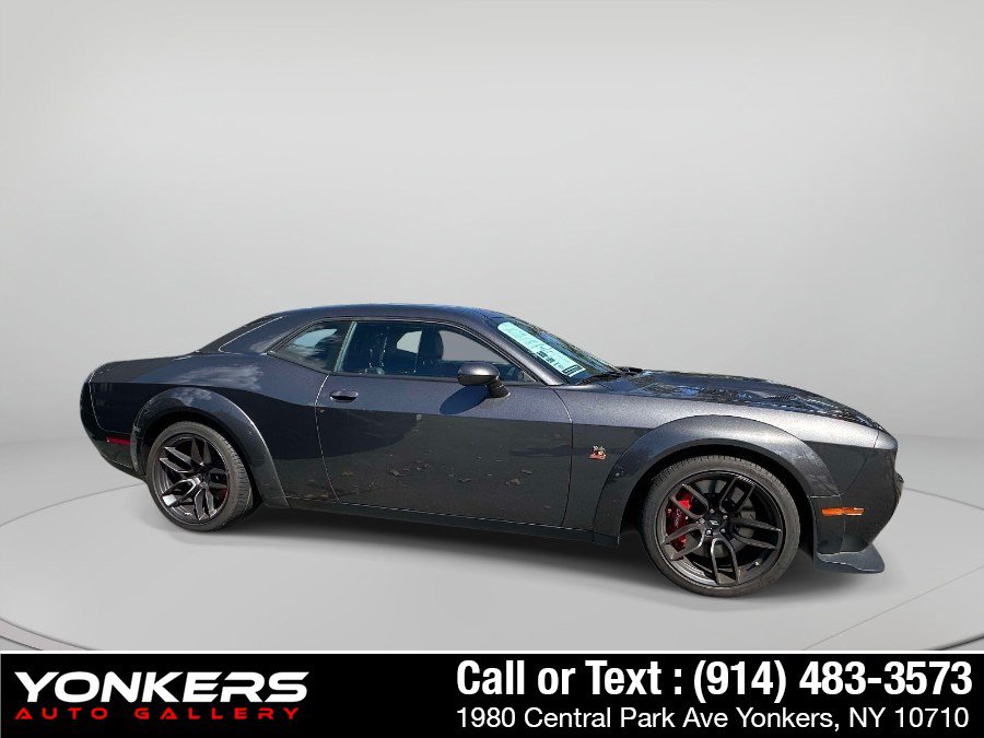 Used 2022 Dodge Challenger R/T Scat Pack RWD image 6