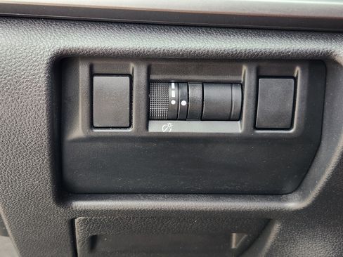 Used 2024 Subaru Impreza 2.0i AWD/4WD image 15
