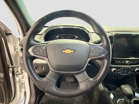 Used 2022 Chevrolet Traverse LT AWD/4WD image 10
