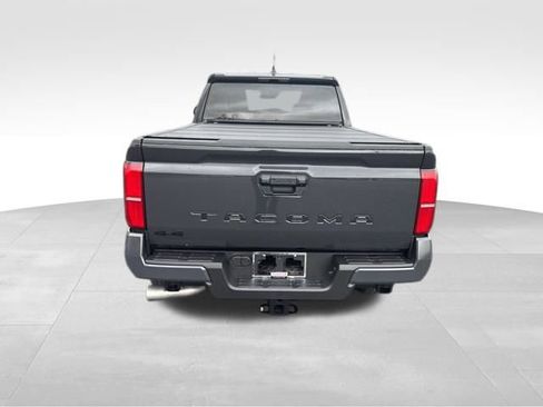 New 2025 Toyota Tacoma TRD Sport image 4