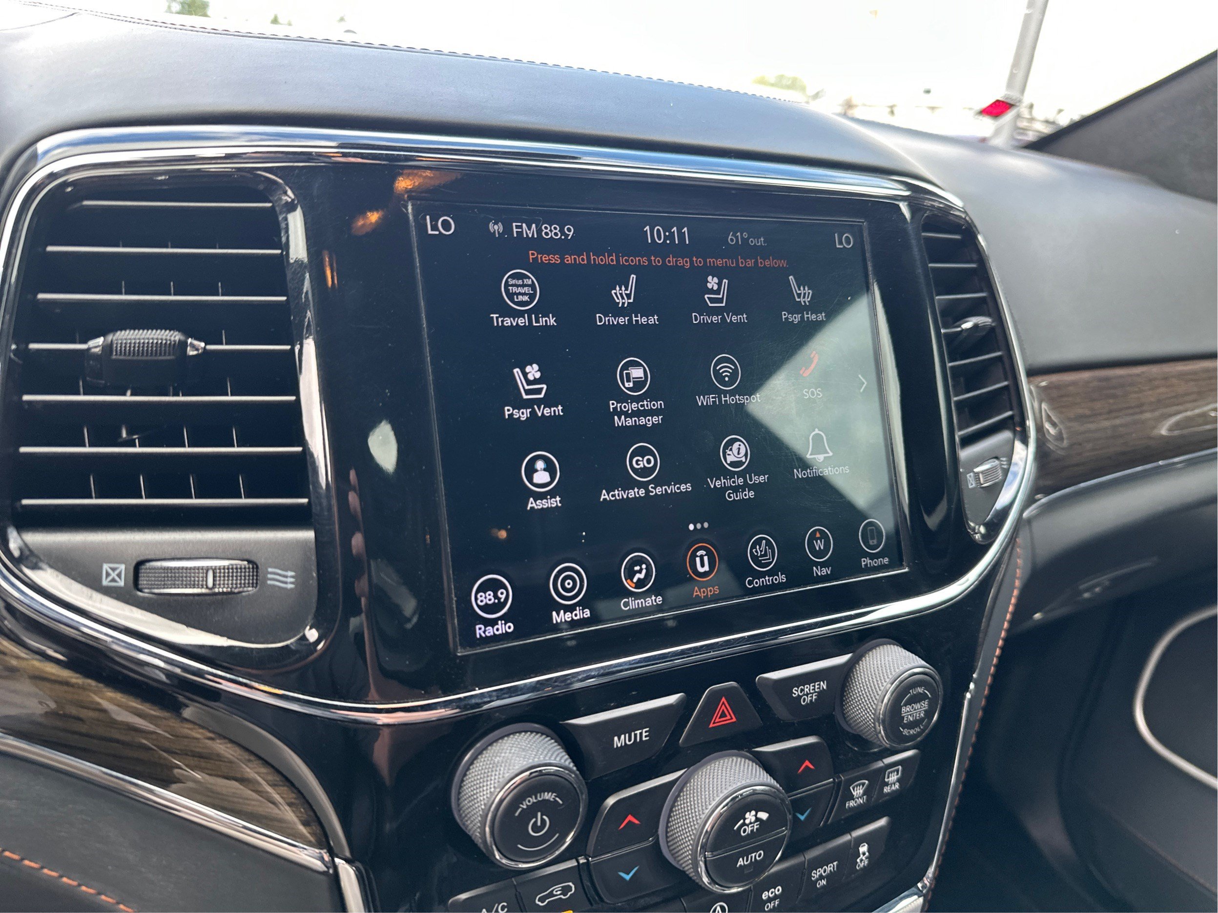 Used 2019 Jeep Grand Cherokee Summit AWD/4WD image 14