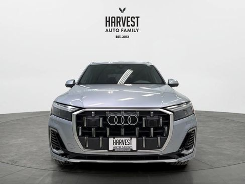 Used 2025 Audi Q7 3.0T Premium Plus AWD/4WD image 11