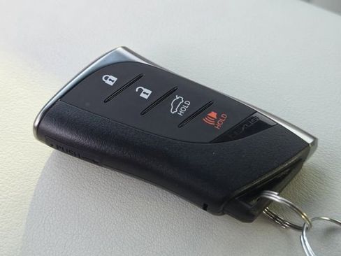 Used 2025 Lexus ES 350 F Sport image 40