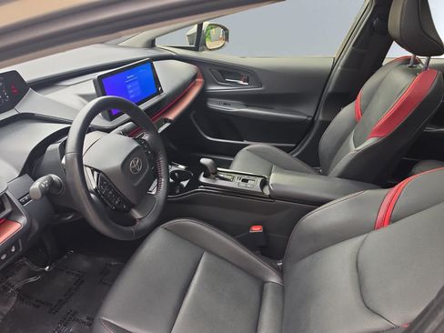 Used 2024 Toyota Prius Prime FWD image 15