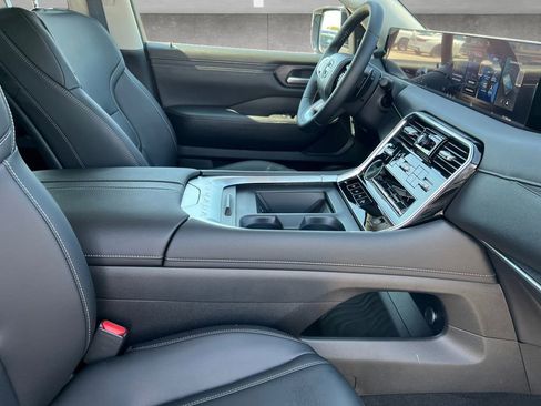 New 2026 Nissan Armada SV RWD image 24