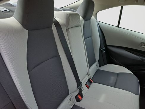 Used 2024 Toyota Corolla LE FWD image 39
