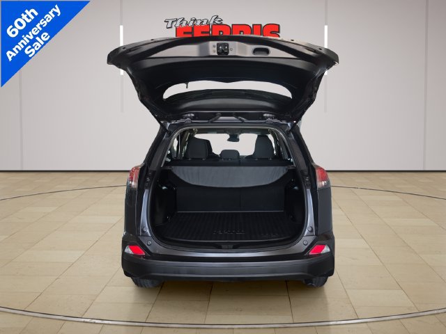 Used 2018 Toyota RAV4 LE w/ All Weather Liner Package FWD image 9