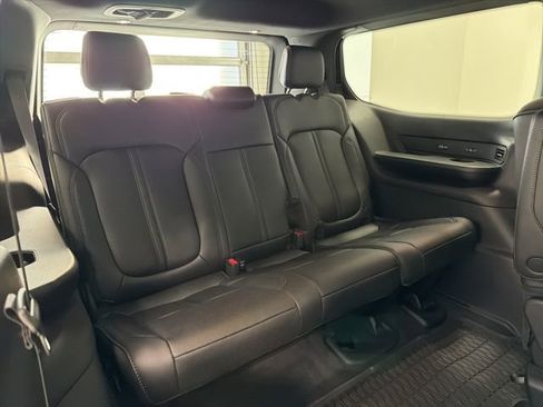 New 2026 Jeep Grand Wagoneer Limited image 27