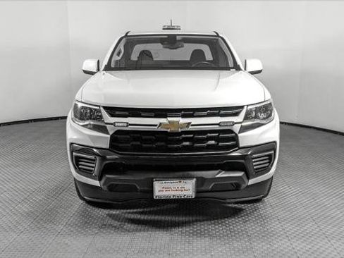 Used 2022 Chevrolet Colorado LT w/ Fleet Safety Package image 12