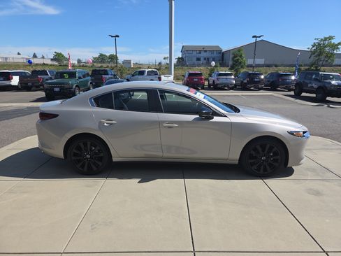Used 2025 MAZDA MAZDA3 s FWD image 6