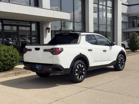 Certified 2025 Hyundai Santa Cruz SEL AWD/4WD image 4