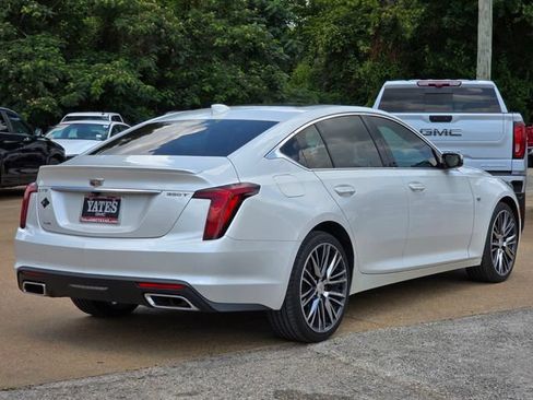 Used 2020 Cadillac CT5 Luxury w/ Sun And Sound Package AWD/4WD image 7