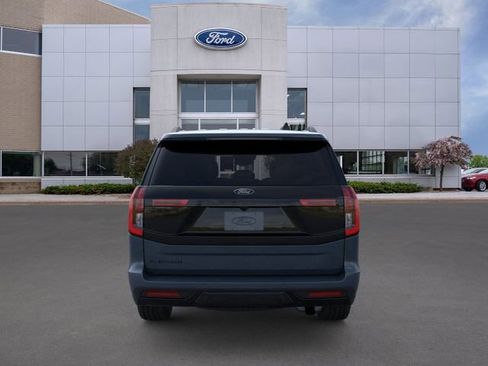 New 2026 Ford Expedition Platinum w/ Stealth Appearance Package AWD/4WD image 5