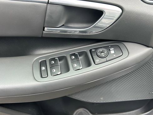 Used 2023 Hyundai Sonata SEL Plus image 16