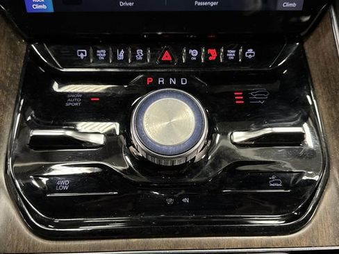 Used 2022 Jeep Grand Wagoneer Series II image 26